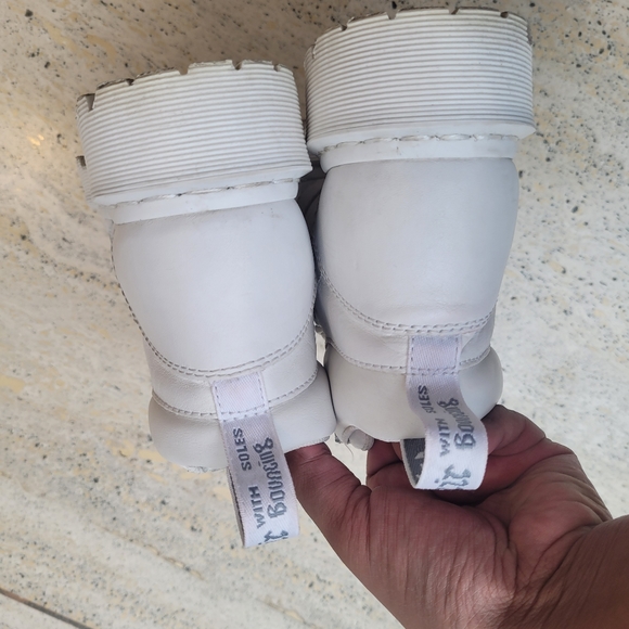 Dr Martens Zuma - Picture 4 of 6